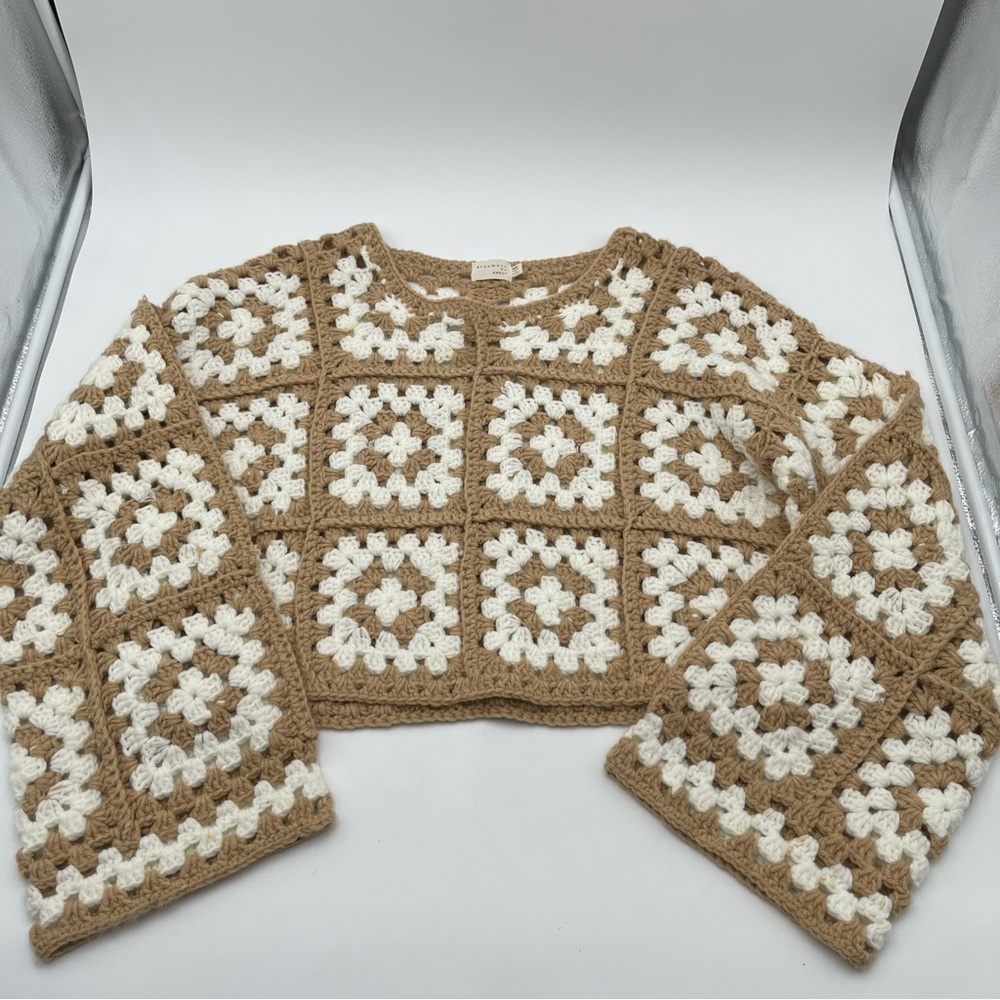 Dreamers by Debut Sweater Medium Large Cream Tan Crochet Granny Square Boho - Picture 3 of 10
